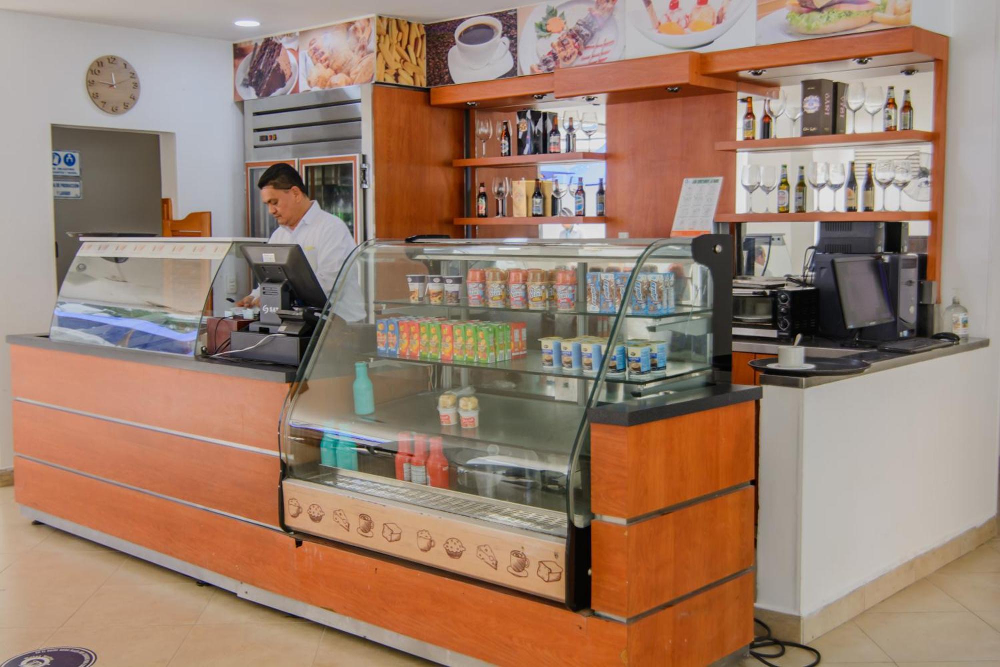 Hotel Neiva Plaza Buitenkant foto
