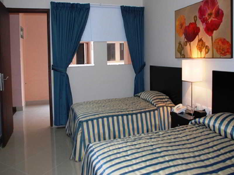 Hotel Neiva Plaza Buitenkant foto
